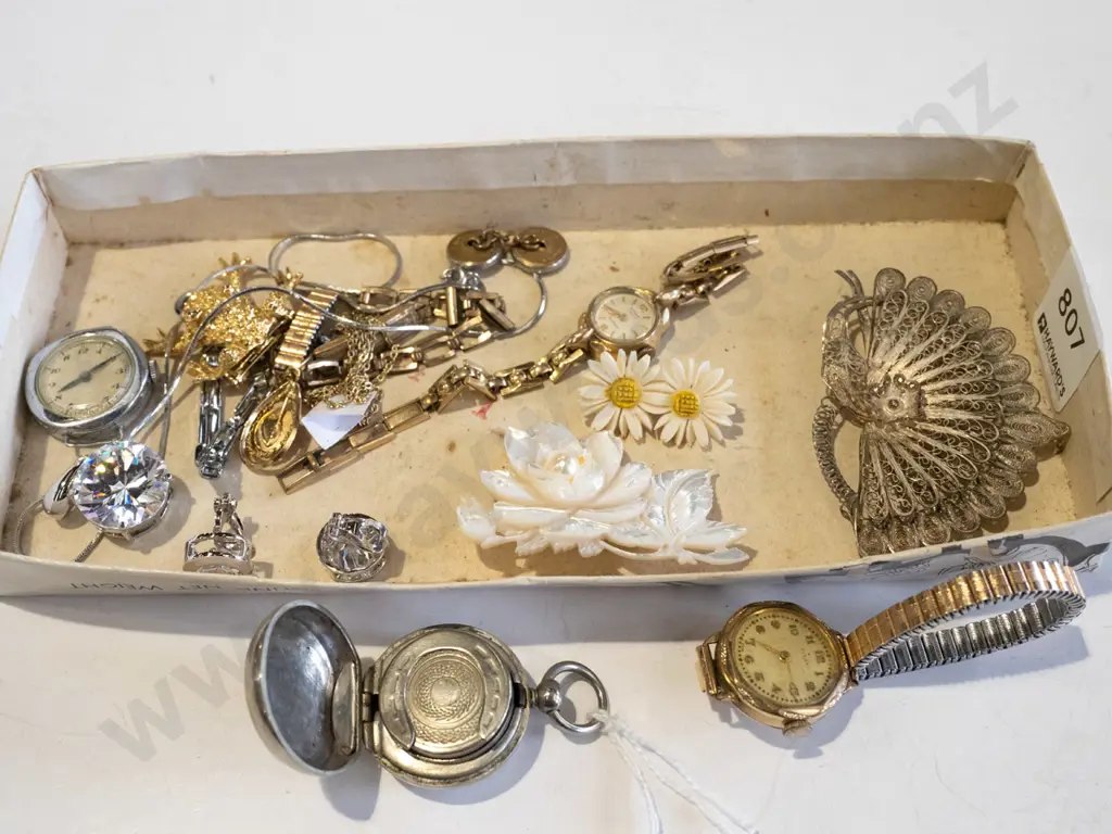 tray of costume jewellery, including sterling silver peacock brooch Image 1++