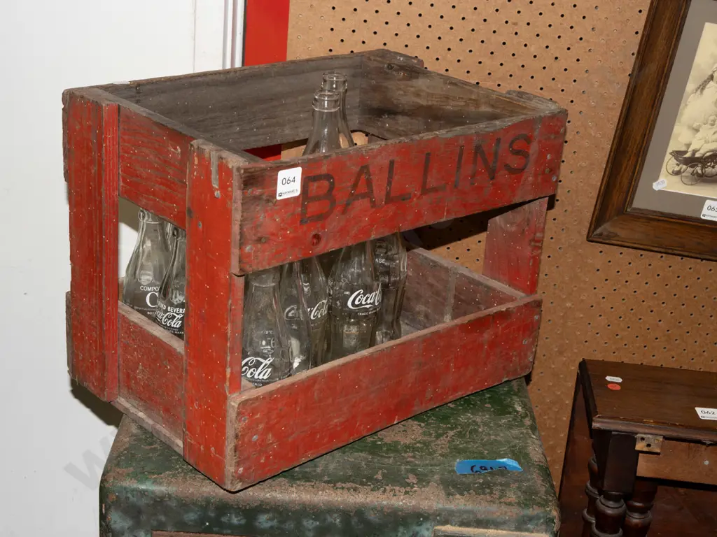 Ballins soda crate and Coca Cola bottles Image 1++
