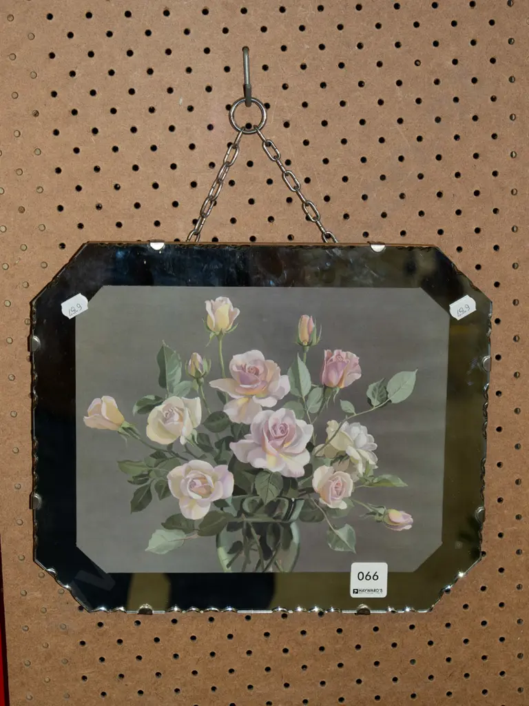mirrored print - roses Image 1++