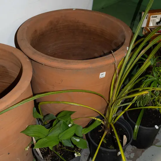 large terracotta garden planter H500