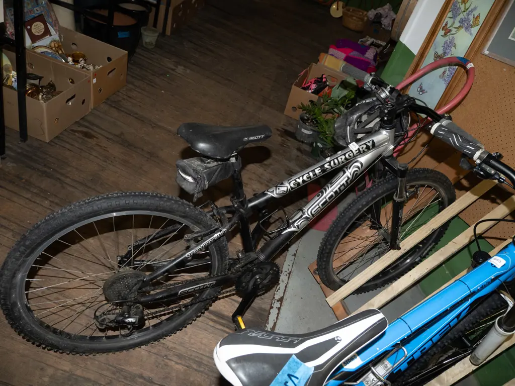 Scott mountain bike Image 1++