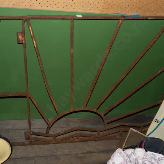 deco sunburst metal garden gate W1050