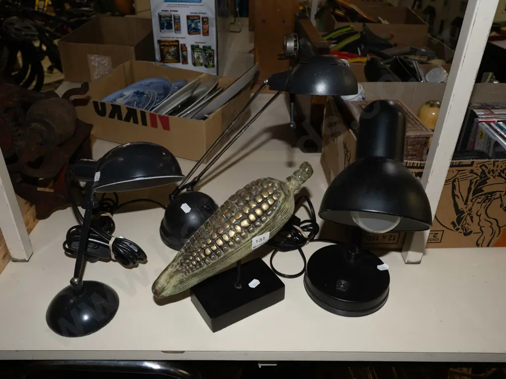 3x desk lamp, corn cob ornament H240 Image 1++
