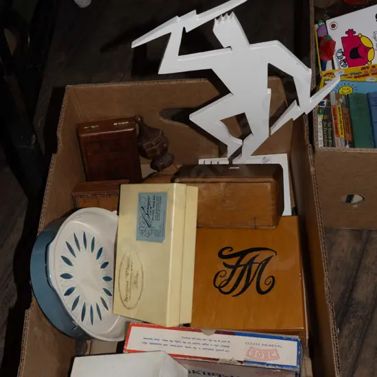 box; wooden figurine, baking dish etc