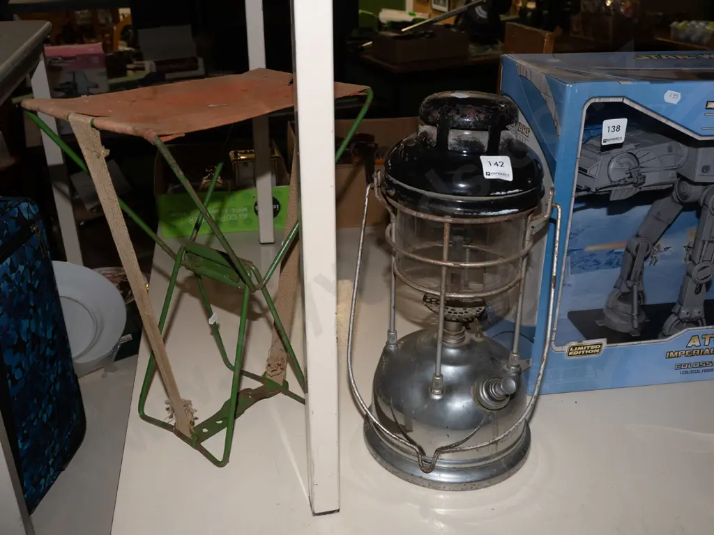 Tilley lantern, small metal and canvas stool Image 1++