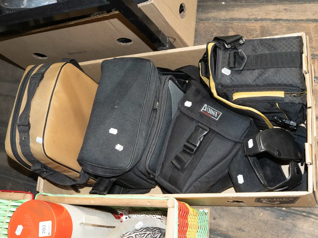 box of camera bags Image 1++