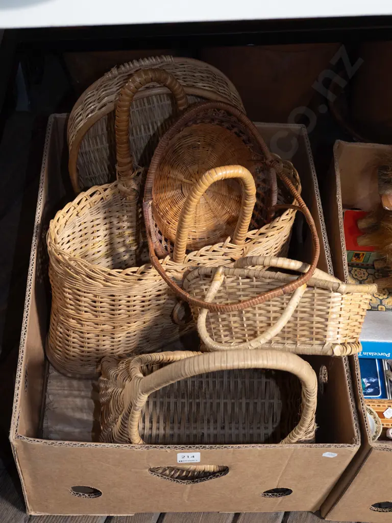 box of cane baskets Image 1++