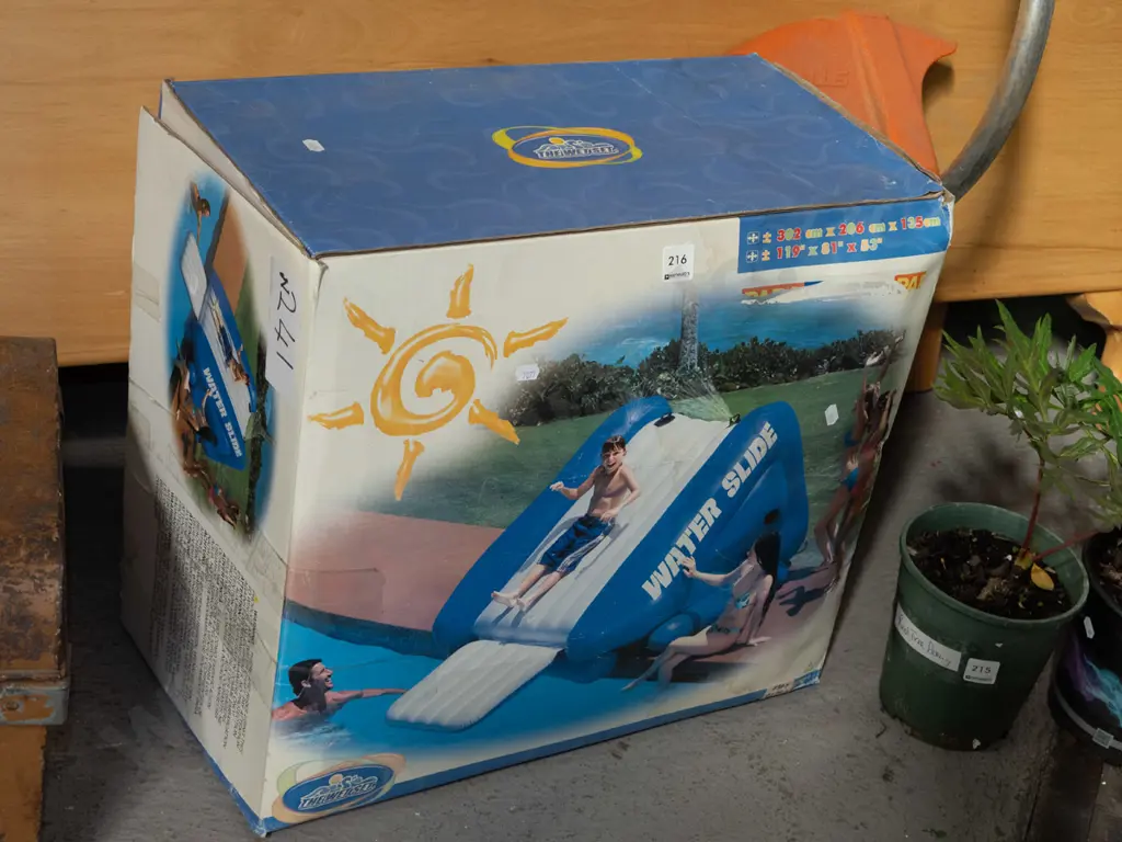 boxed inflatable water slide Image 1++