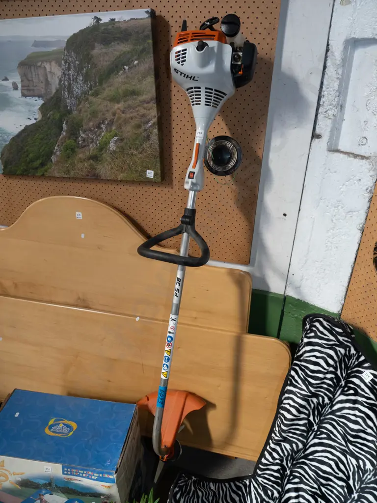 Stihl 2 stroke line trimmer Image 1++