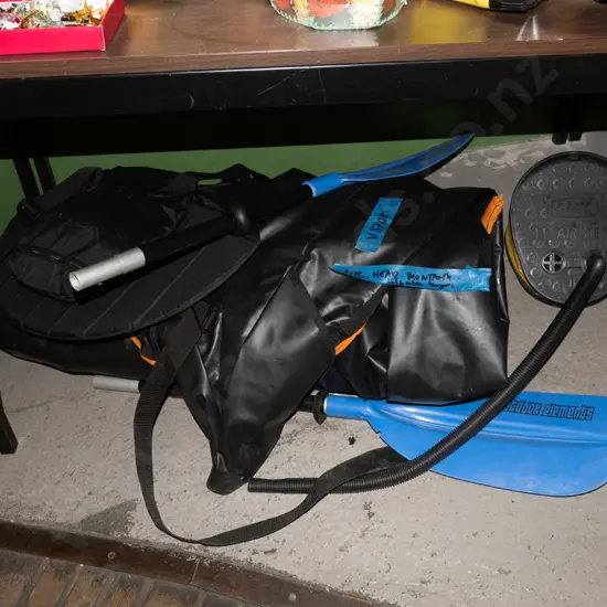 Airhead Montana Inflatable kayak with paddles and foot pump 