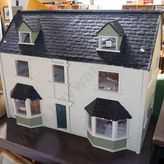 large wooden doll's house and contents H660 W850 D500
