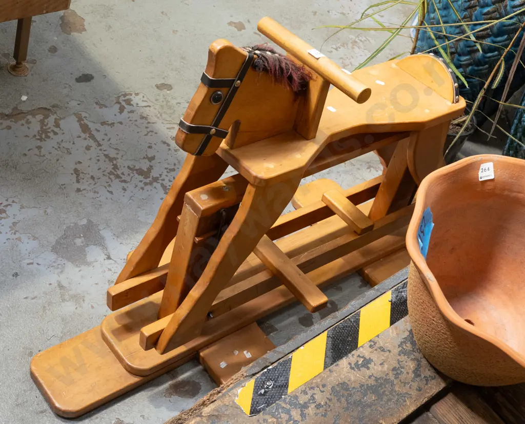 wooden rocking horse Image 1++