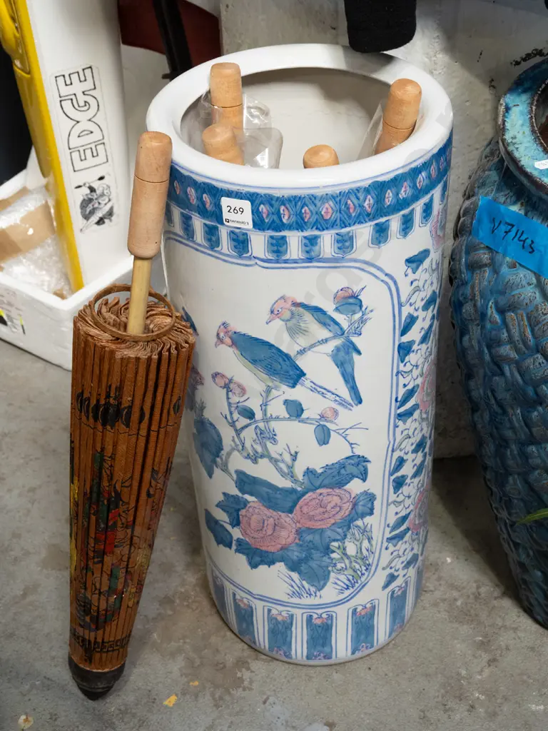 Asian ceramic umbrella stand and parasols Image 1++