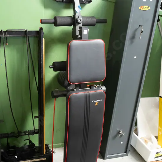Apestyle exercise bench