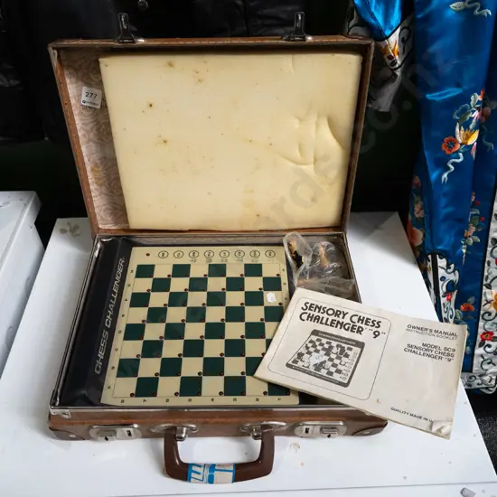 electronic chess board in case