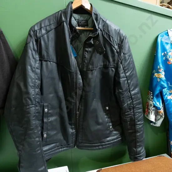 Alpine Star size Large gents jacket