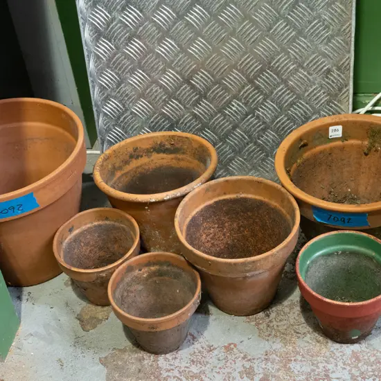 7x terracotta planters