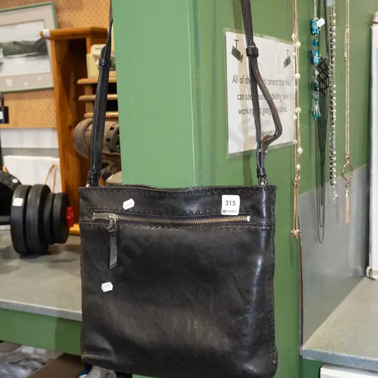leather hand bag