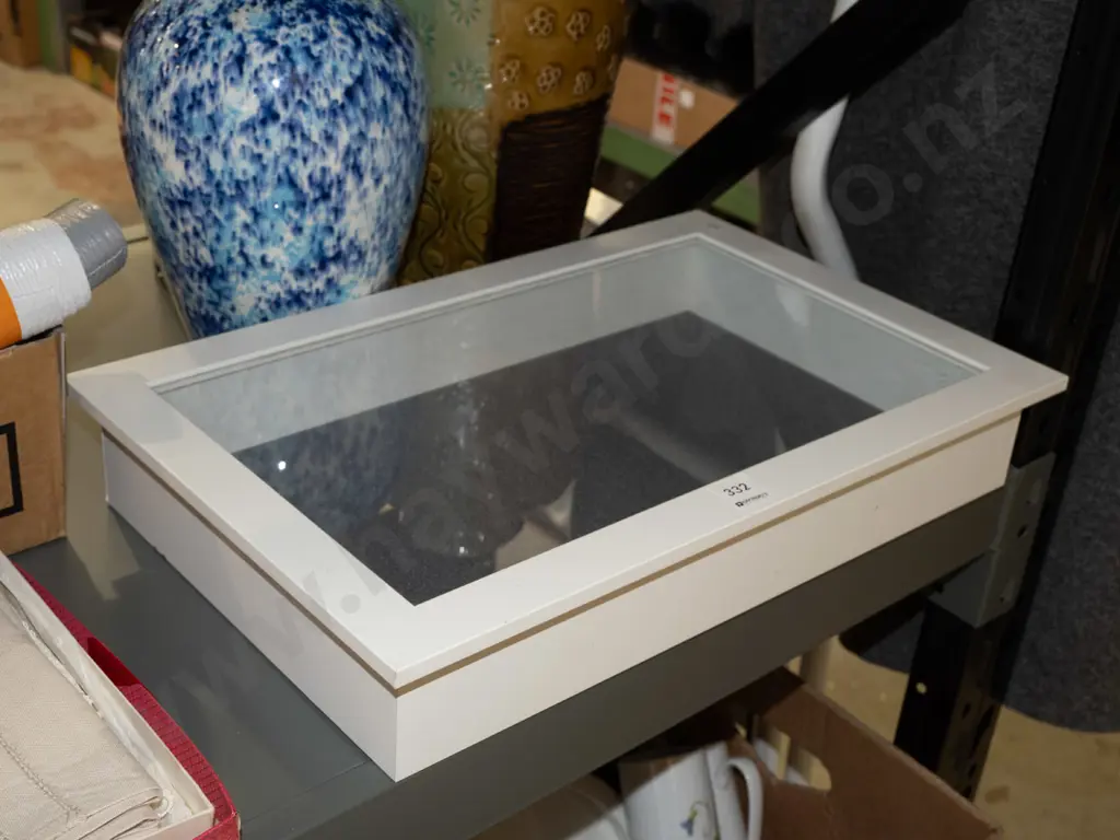 Ikea wall mounted display cabinet H470 W300 Image 1++