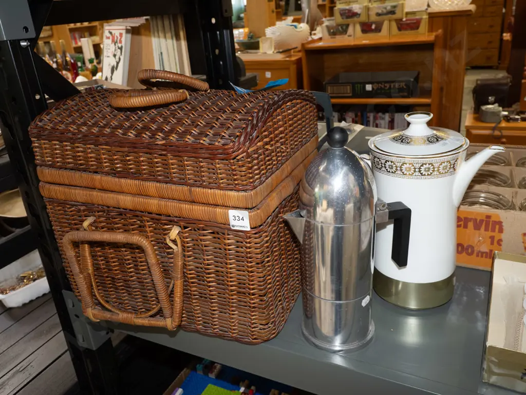 picnic hamper, coffee percs Image 1++
