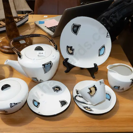 mid century part tea set 