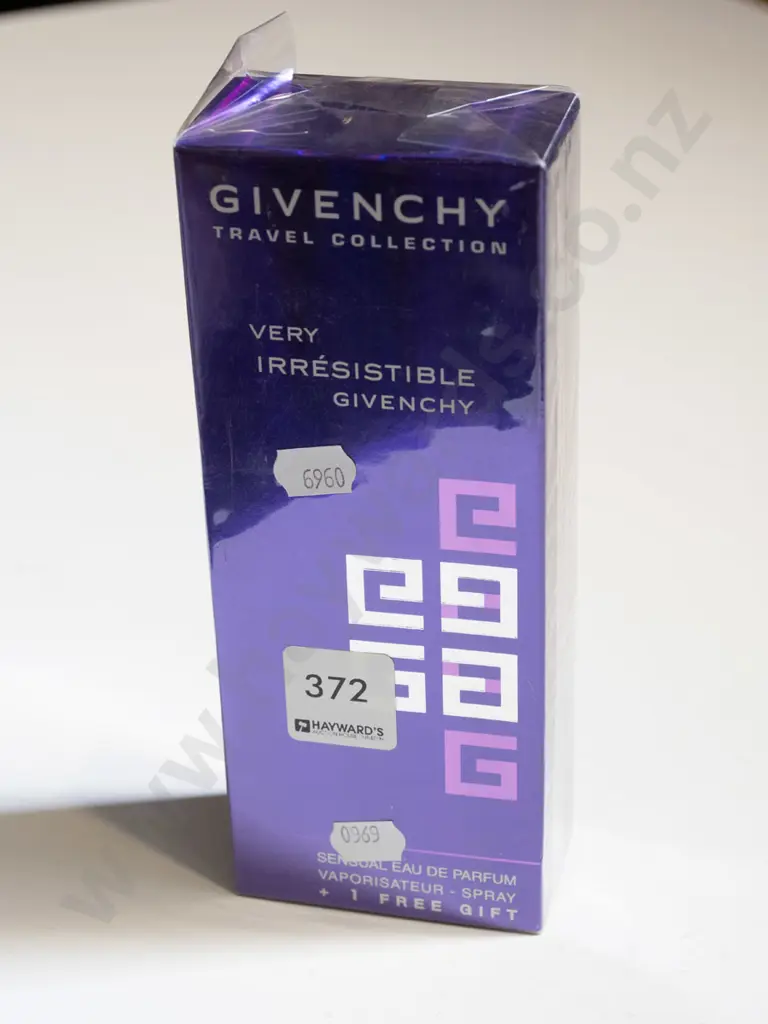 Givenchy Very Irresistible eau de parfum 50ml Image 1++