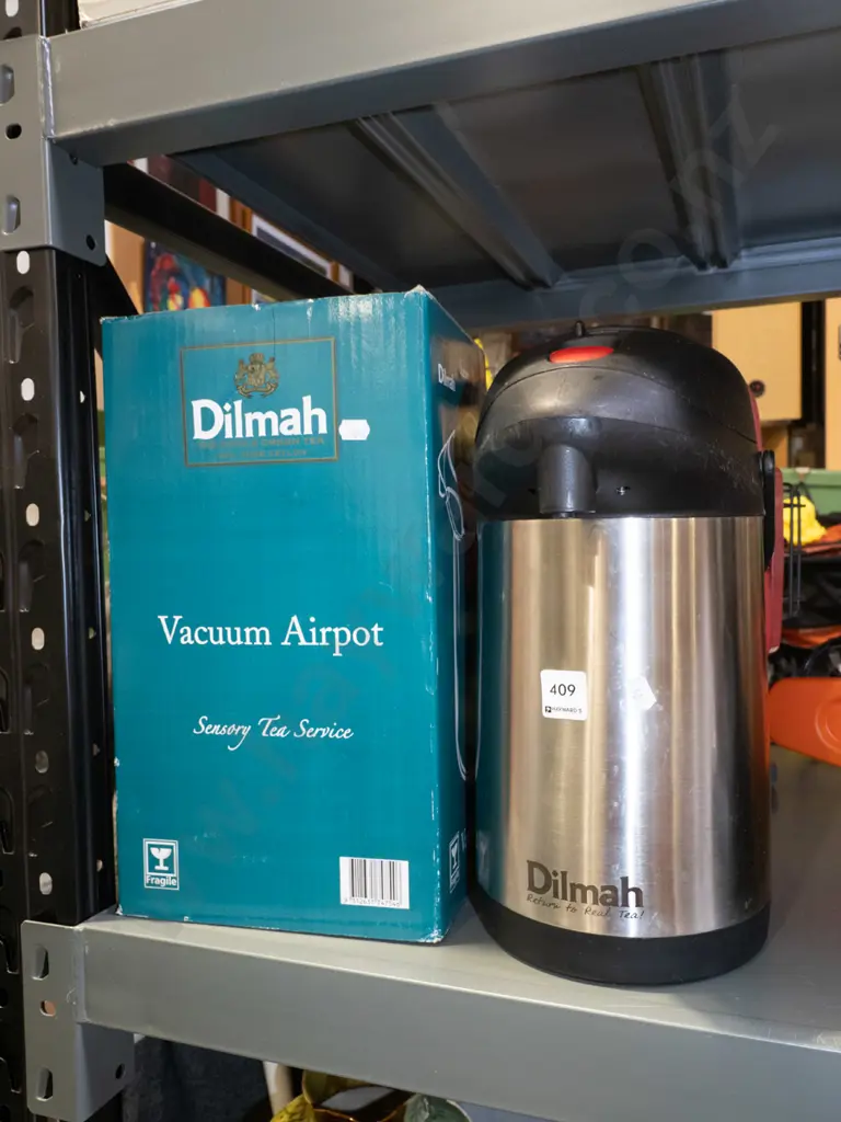 Dilmah tea urn Image 1++