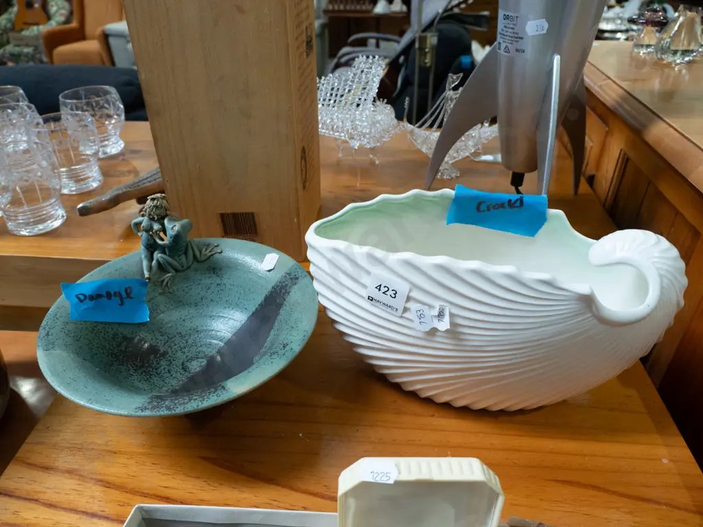 studio pottery bowl, Falcon ware vase - both have damage Image 1++