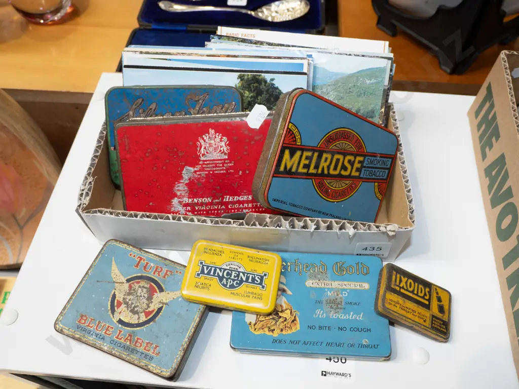 box of tins Image 1++
