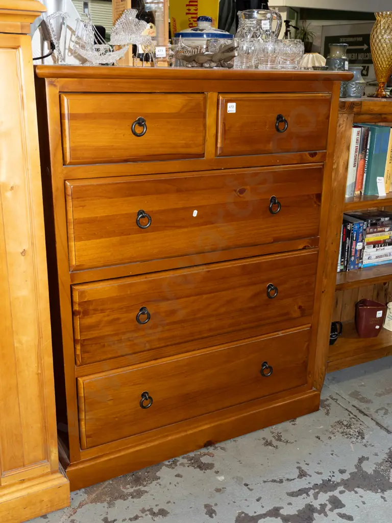 pine 5 drawer chest H1160 W920 D415 Image 1++