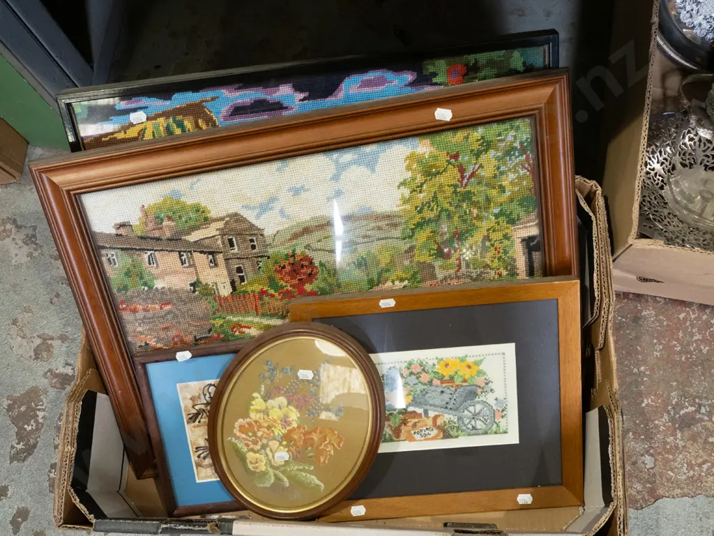 box; needleworks, pastel etc Image 1++