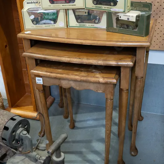 mahogany nest of 3 tables - varnish needs attention