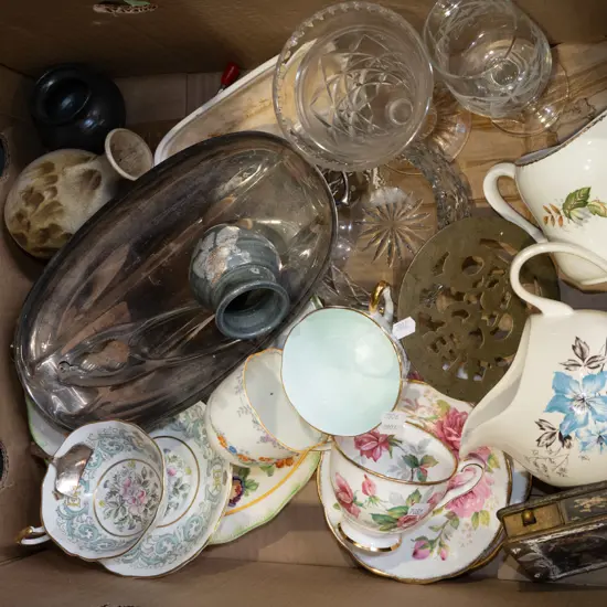 box; bowl, vase, trios etc