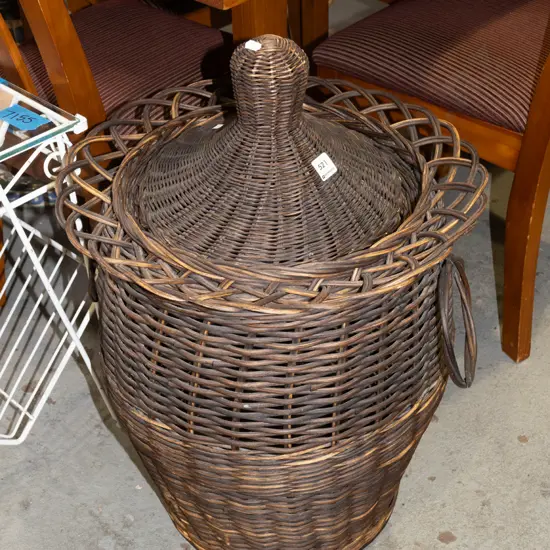 cane laundry hamper H720