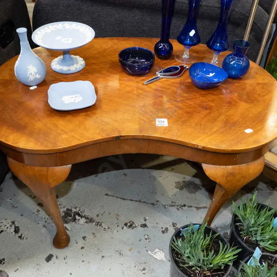 cab leg table