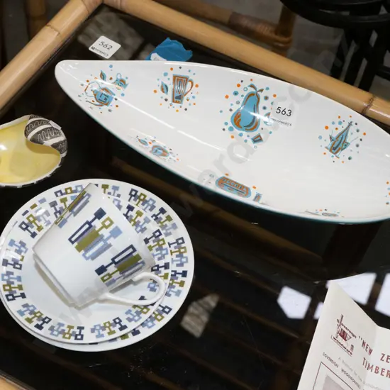 Crown Devon retro bowl, Royal Vale trio, German pottery dish