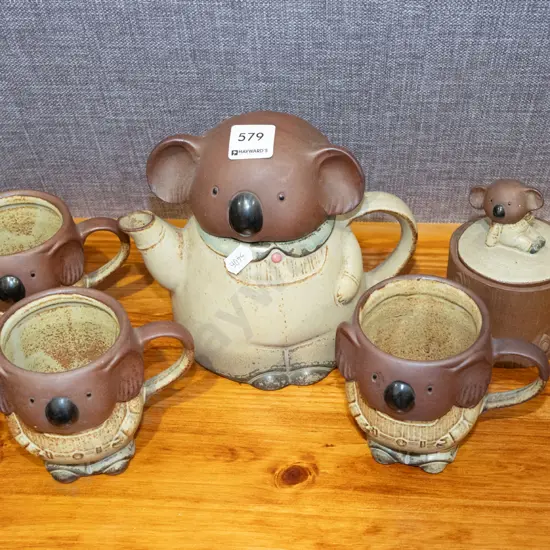 koala teapot, cups, sugar