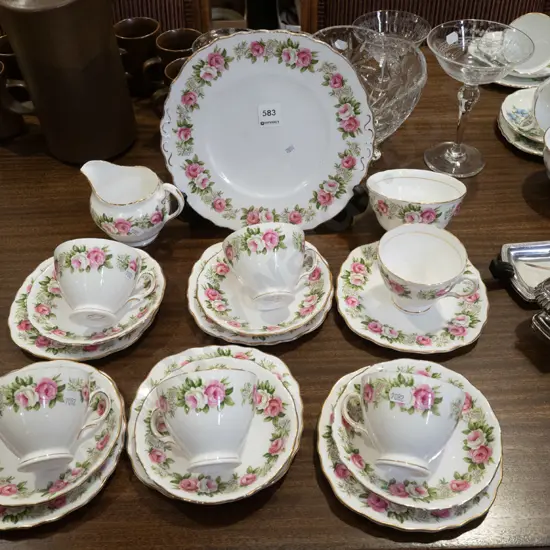 Colclough 21 piece tea set