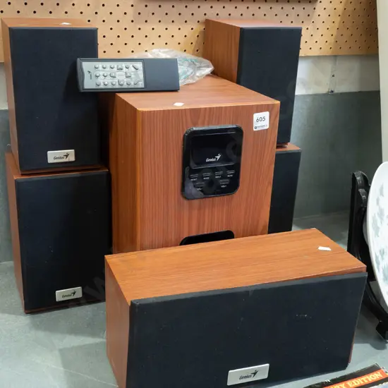 Genius surround sound speakers