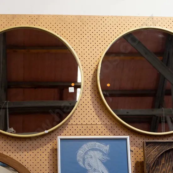 circular wall mirrors x2 Diam600 - orange dots