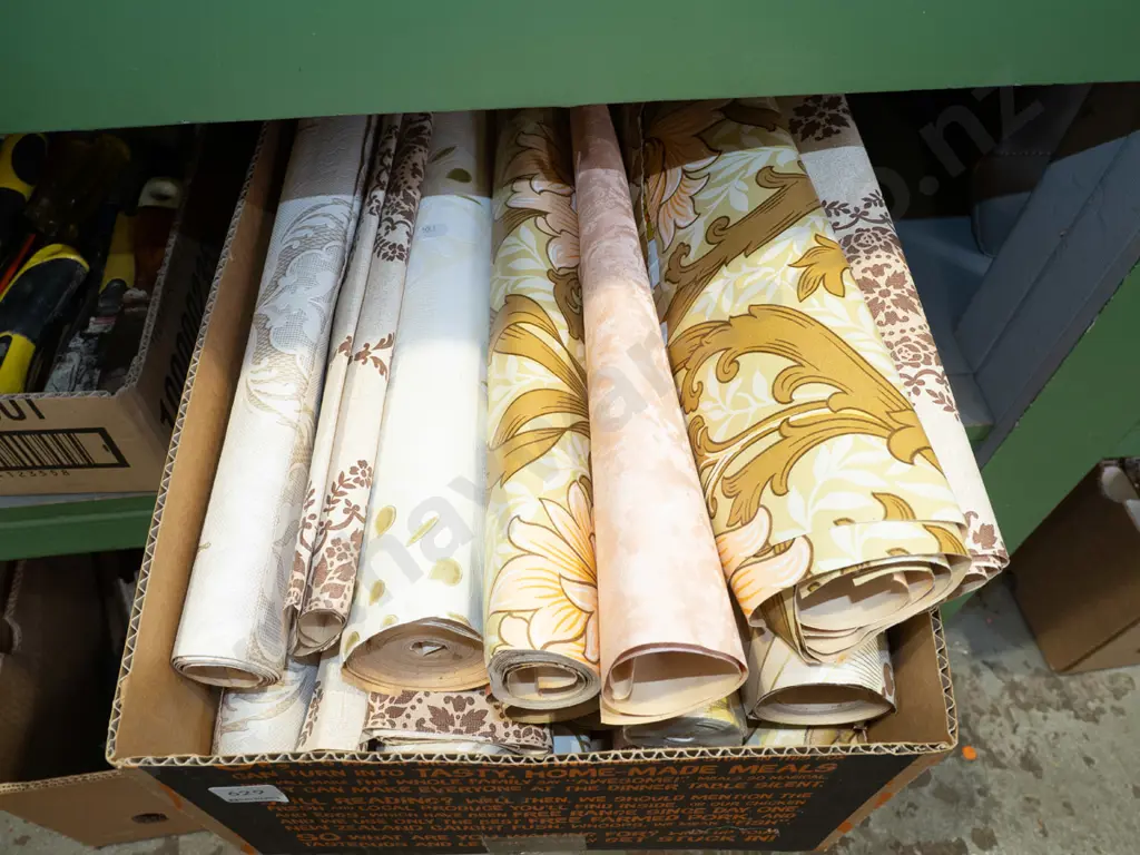 box; retro wallpaper Image 1++