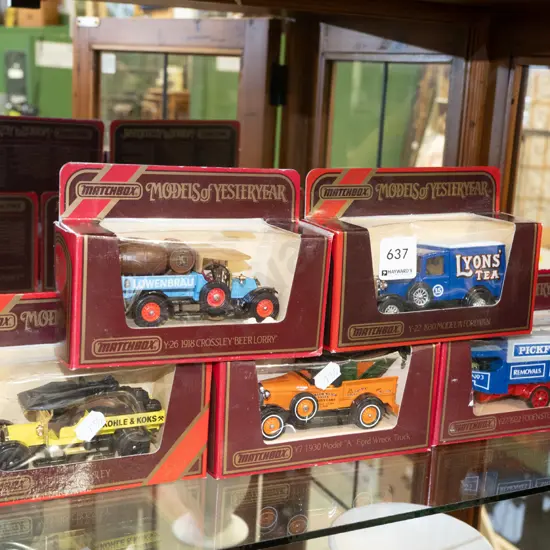 5x boxed Models of Yesteryear  