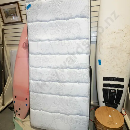 Sealley Posturpedic Elevate electric single bed