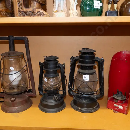 3x kerosene lanterns - 1x no chimeny, 1x converted to electric lamp