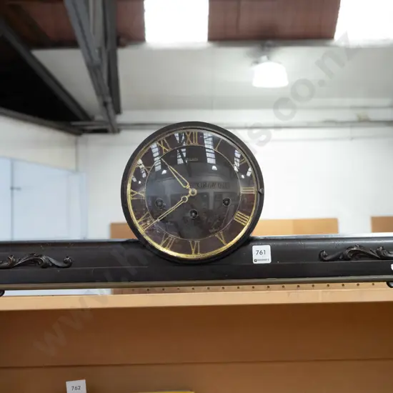 mantel clock W700