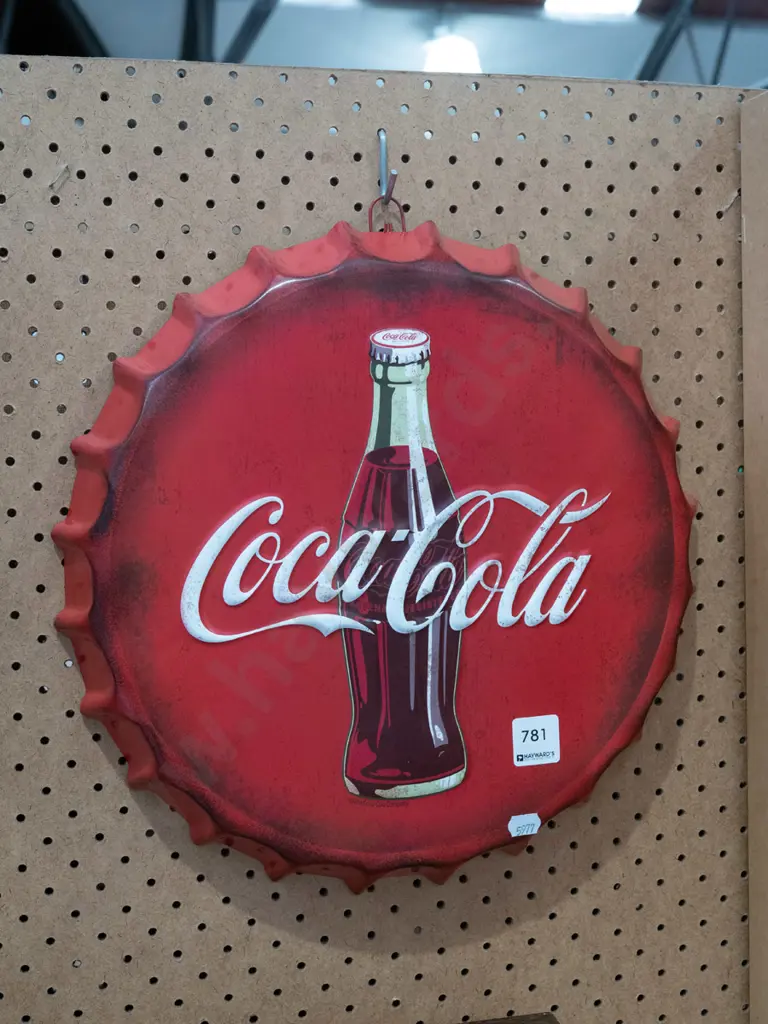 Coca Cola tin bottle cap print Image 1++