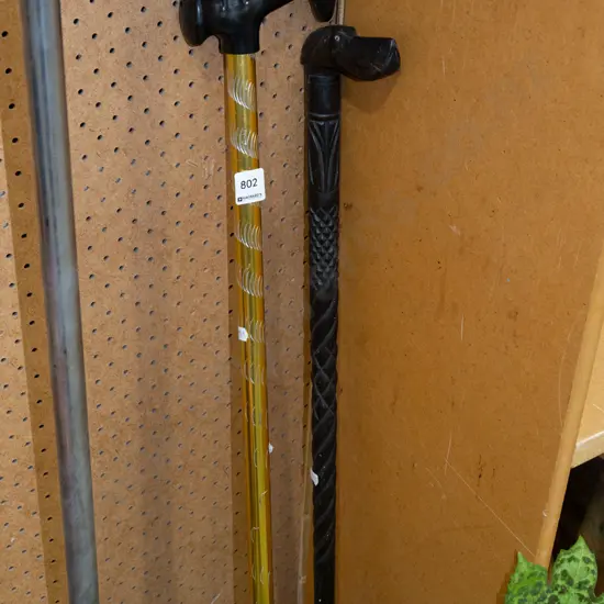 2x walking sticks
