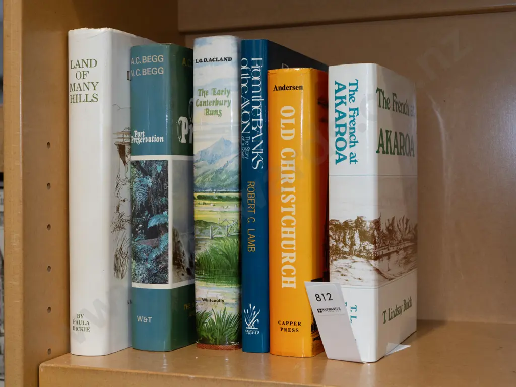 NZ history books Image 1++