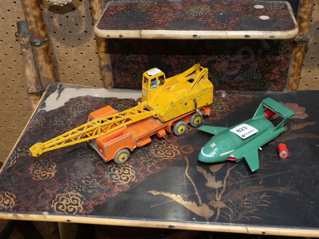 diecast toy crane, Thunderbirds plate - damage  Image 1++