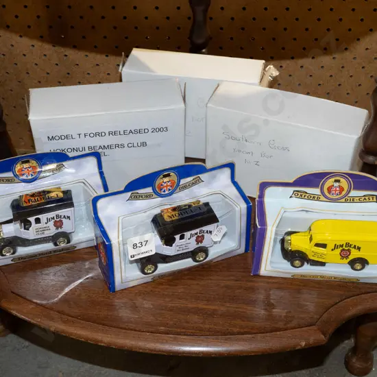 3x boxed Oxford diecast vehicles